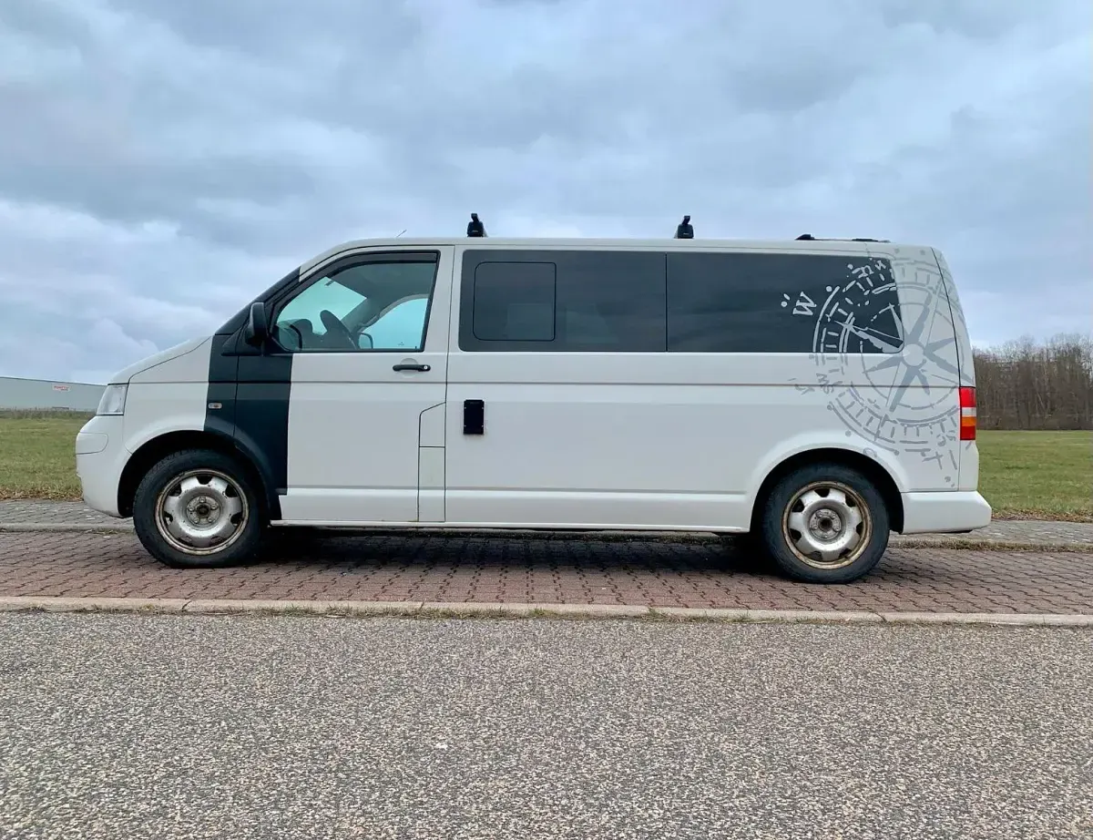 Gebraucht VW Caravelle 131 PS (96 kW) 2007 Weiß Van