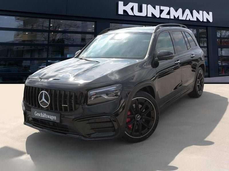 Kosmosschwarz metallic Gebraucht 2025 Mercedes GLB35 AMG SUV | 61.240 € - Bild 1/4