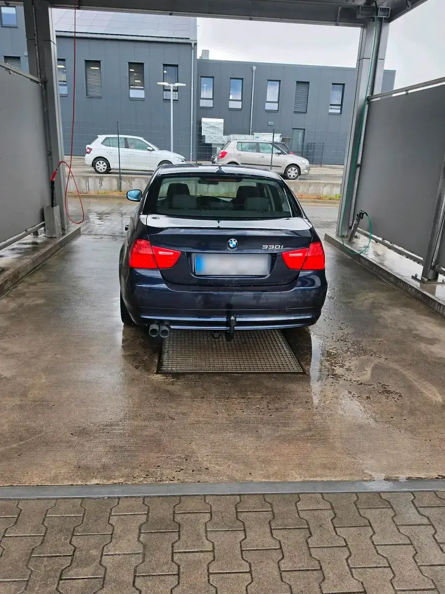 Gebraucht BMW 330 272 PS (200 kW) 2009 Blau Limousine