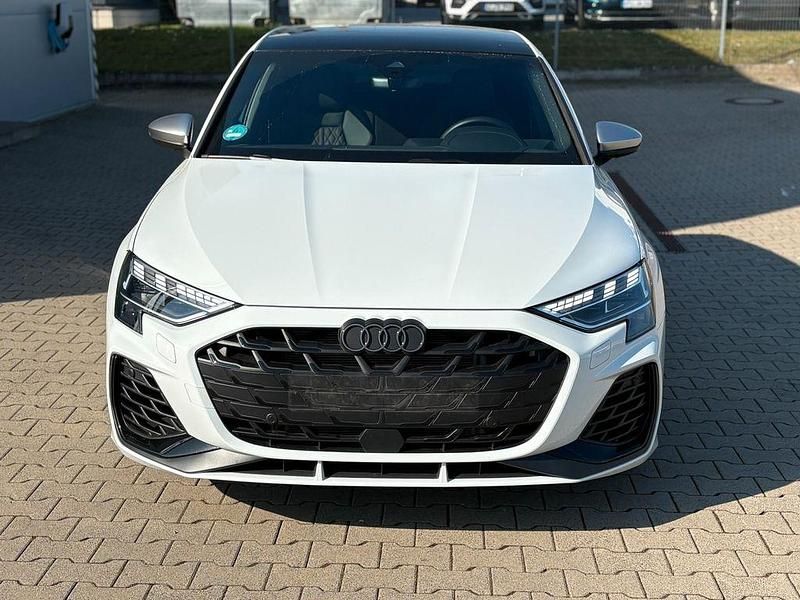 Gebraucht Audi S3 S-Line 333 PS (244 kW) 2025 Weiß Limousine