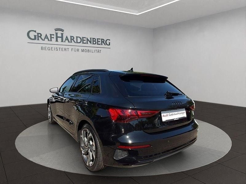 Second-hand Audi A3 Advanced Plus 150 CP (110 kW) 2024 Negru Berlinǎ