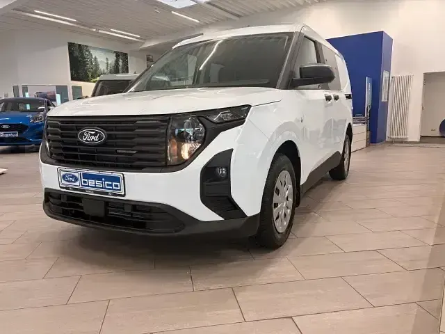 Używany Ford Transit Trend 101 KM (74 kW) 2026 Biały Minivan