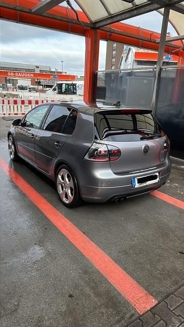 Grau Gebraucht 2007 VW Golf V GT Kleinwagen | 2.400 € - Bild 1/4