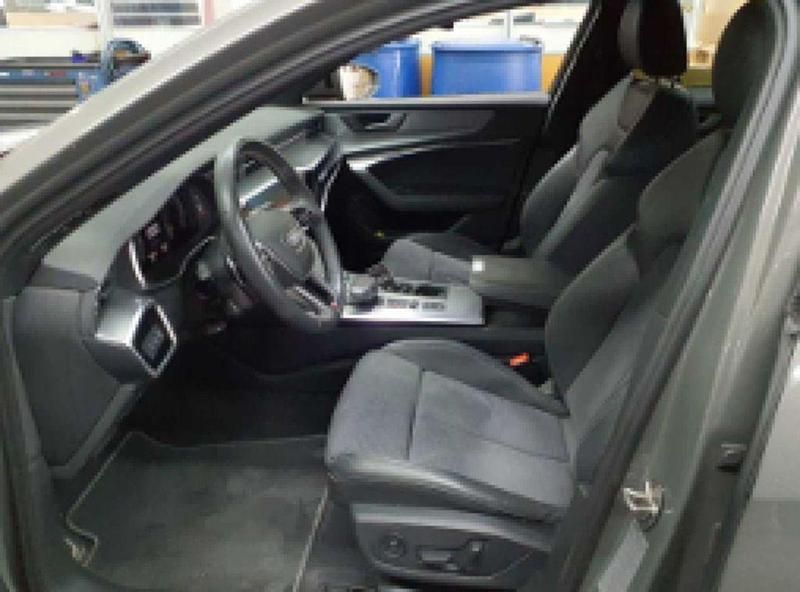 Gebraucht Audi A6 S-Line 299 PS (219 kW) 2023 Chronosgrau metallic Kombi