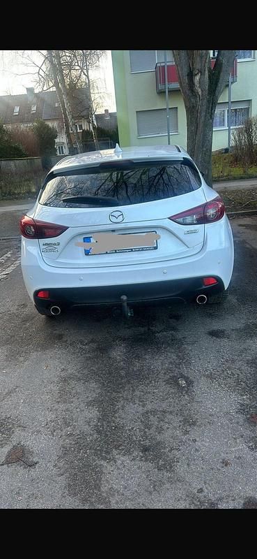 Gebraucht Mazda 3 150 PS (110 kW) 2016 Weiß Limousine
