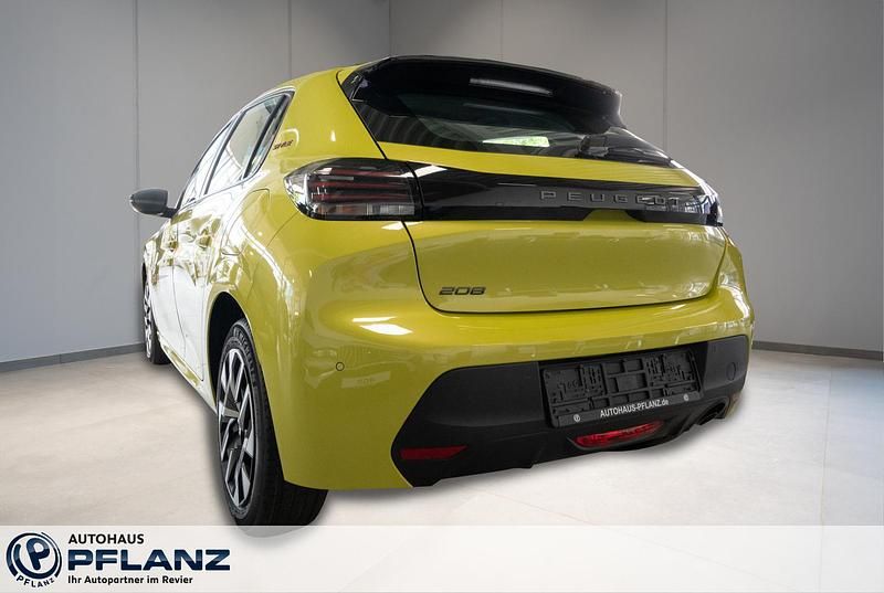 Gebraucht Peugeot 208 Style 101 PS (74 kW) 2025 Gelb Kleinwagen