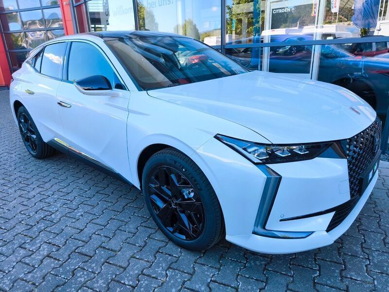 Weiß Neu 2025 DS Automobiles DS4 SUV | 46.727 € - Bild 1/4