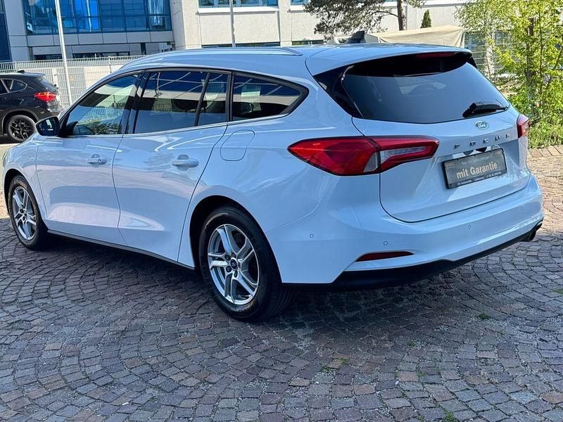 Second-hand Ford Focus 120 CP (88 kW) 2020 Alb Berlinǎ