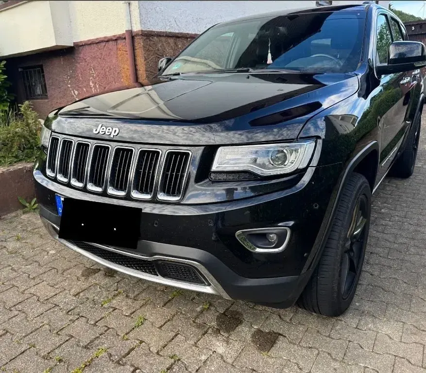 Gebraucht Jeep Grand Cherokee 250 PS (183 kW) 2016 Schwarz SUV