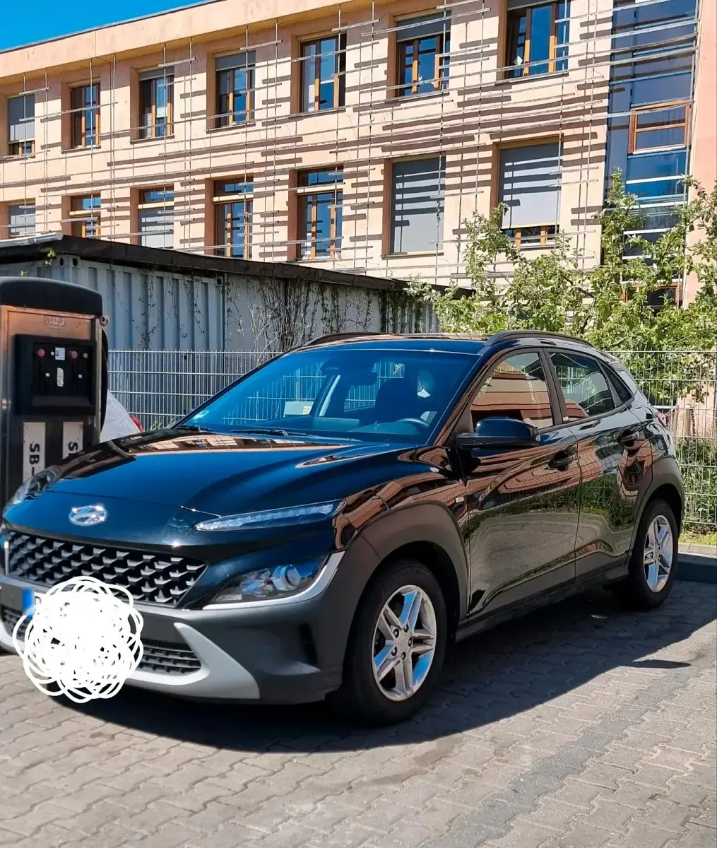 Gebraucht Hyundai Kona 120 PS (88 kW) 2021 Schwarz SUV