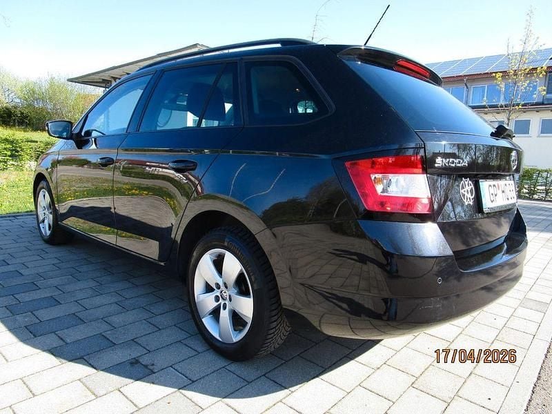 Gebraucht Skoda Fabia Style 90 PS (66 kW) 2015 Schwarz Kombi