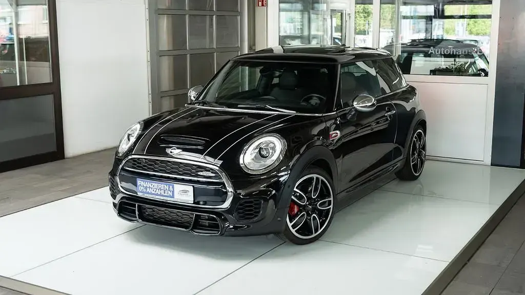 Gebraucht Mini John Cooper Works 231 PS (169 kW) 2017 Midnight black Kleinwagen