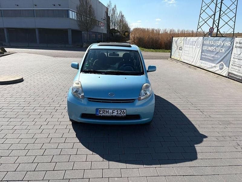 Gebraucht Daihatsu Sirion 87 PS (63 kW) 2005 Blau Kleinwagen