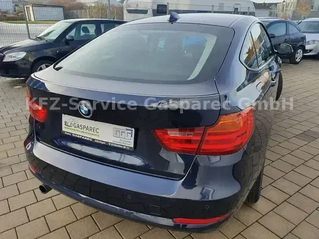 Gebraucht BMW 320 Gran Turismo 184 PS (135 kW) 2014 Blau Coupé