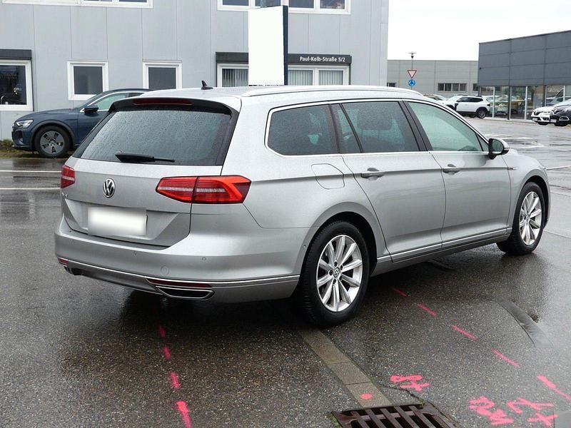 Gebraucht VW Passat Highline 239 PS (175 kW) 2015 Silber Kombi