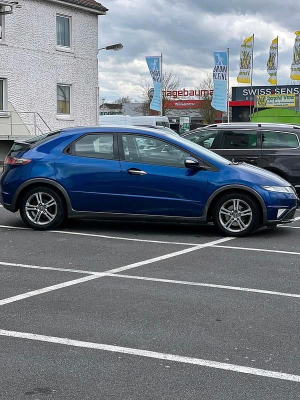 Gebraucht Honda Civic 100 PS (73 kW) 2011 Blau Limousine