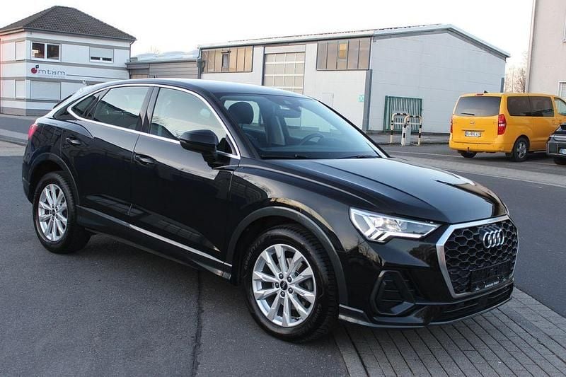 Gebraucht Audi Q3 Sportback Performance 150 PS (110 kW) 2021 Schwarz SUV
