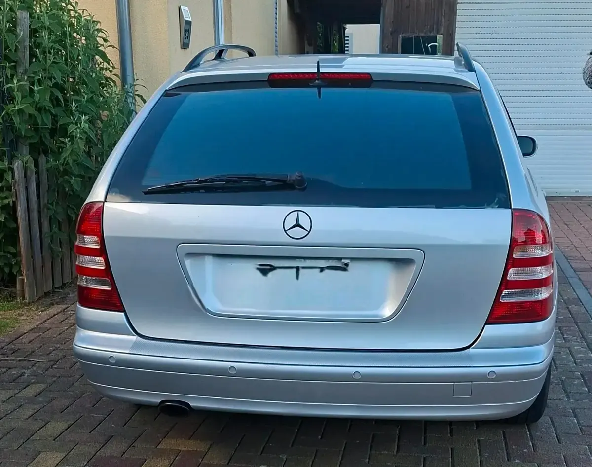 Gebraucht Mercedes C200 163 PS (119 kW) 2006 Silber Kombi