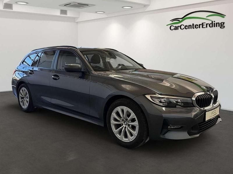 Usata BMW 318 Advantage 150 CV (110 kW) 2020 Grigio Station wagon