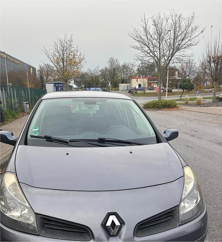 Andere farben Gebraucht 2004 Renault Clio II Kleinwagen | 3.200 € - Bild 1/4