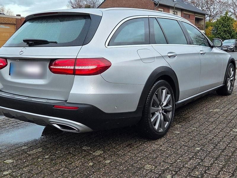 Gebraucht Mercedes E400 Avantgarde 340 PS (250 kW) 2019 Silber Kombi
