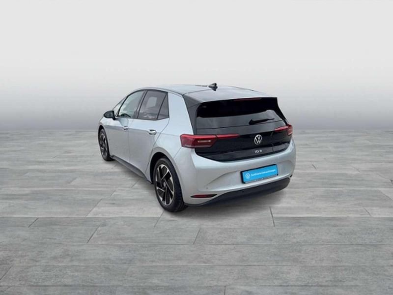 Gebraucht VW ID.3 Pro 150 kW (204 PS) 2024 Scale silver metallic Kleinwagen