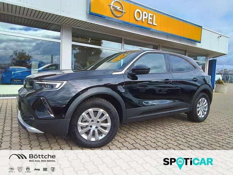 Diamant schwarz/karbon schwarz Gebraucht 2023 Opel Mokka-e Ultimate SUV | 19.990 € (Guter Preis) - Bild 1/4