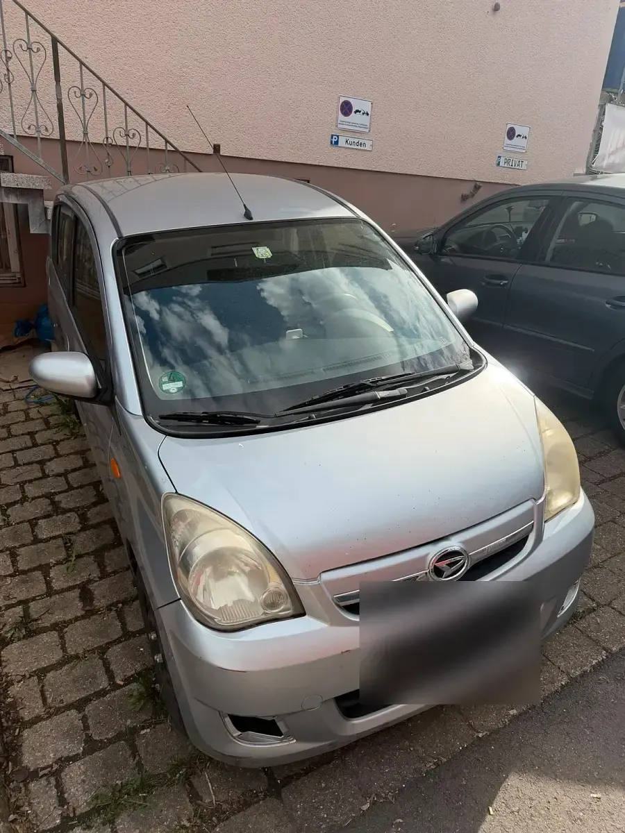 Gebraucht Daihatsu Cuore 69 PS (50 kW) 2008 Silber Kleinwagen