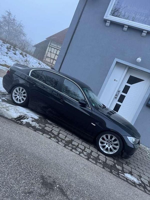 Gebraucht BMW 330 258 PS (189 kW) 2005 Limousine