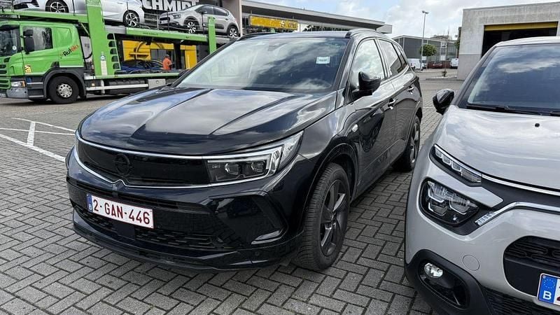 Schwarz Gebraucht 2024 Opel Grandland X SUV | 24.990 € (Fairer Preis) - Bild 1/2