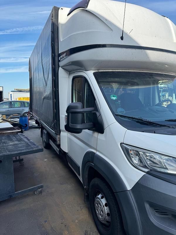 Gebraucht Peugeot Boxer 163 PS (119 kW) 2017 Van