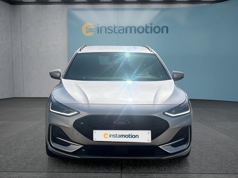 Gebraucht Ford Focus 125 PS (91 kW) 2023 Silber Kombi