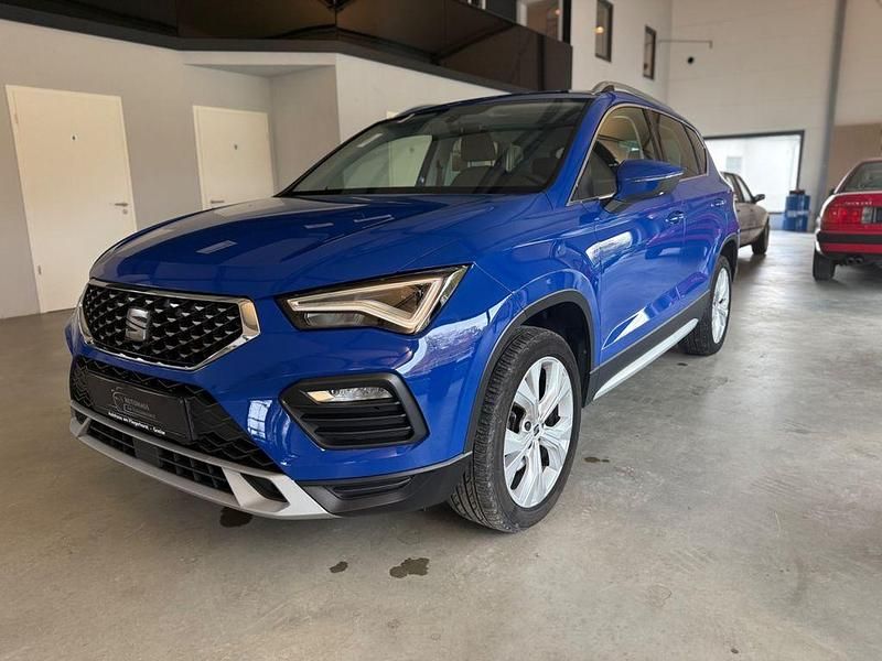 Blau Gebraucht 2023 Seat Ateca Xperience SUV | 24.950 € (Guter Preis) - Bild 1/4