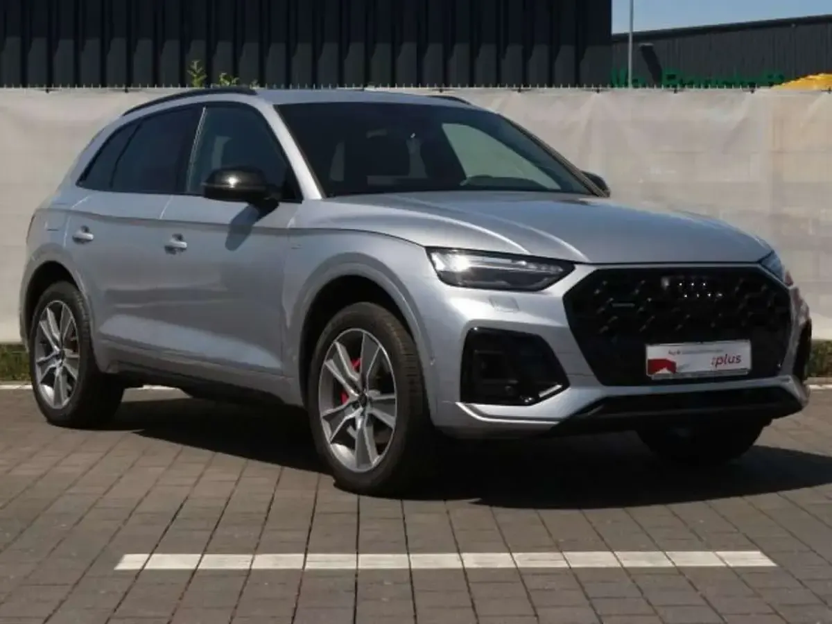 Gebraucht Audi Q5 Business 367 PS (269 kW) 2025 Florettsilber metallic SUV