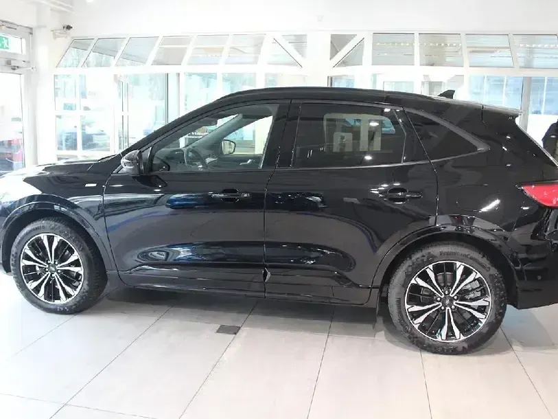 Gebraucht Ford Kuga ST-Line X 125 PS (91 kW) 2021 Schwarz SUV