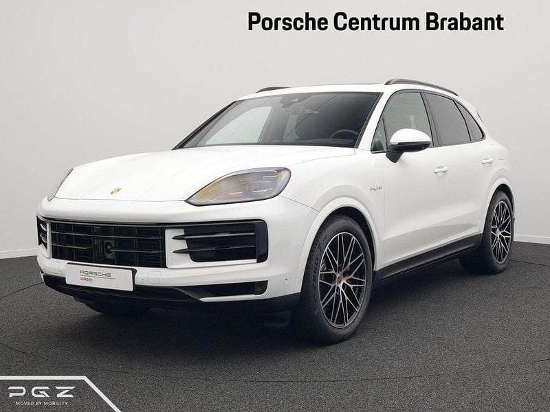 Weiß Gebraucht 2024 Porsche Cayenne S E-Hybrid SUV | 124.300 € (Superpreis) - Bild 1/4