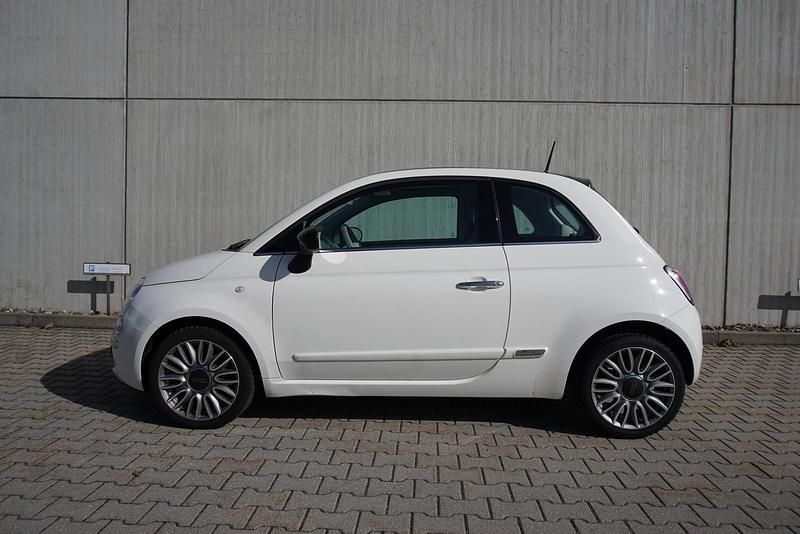 Gebraucht Fiat 500 69 PS (50 kW) 2014 Colore esterno (gelato weiss) Kleinwagen