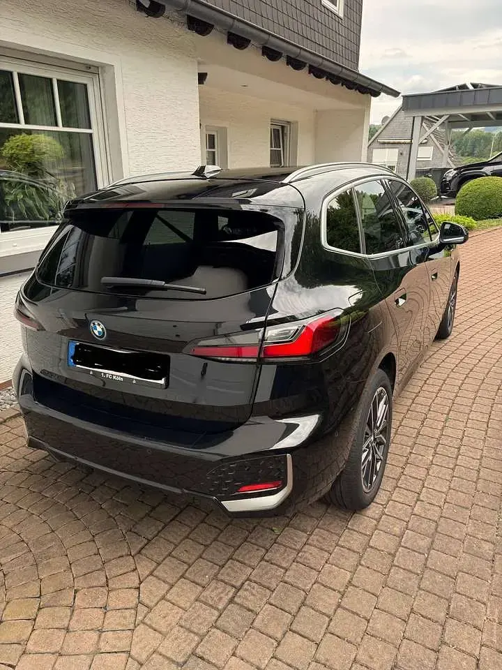 Gebraucht BMW 225 Active Tourer 245 PS (180 kW) 2022 Schwarz Van / Kleinbus