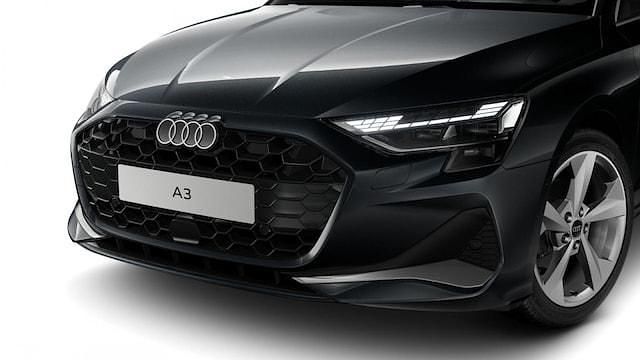 Gebraucht Audi A3 Ambiente 150 PS (110 kW) 2025 Manhattangrau metallic Limousine