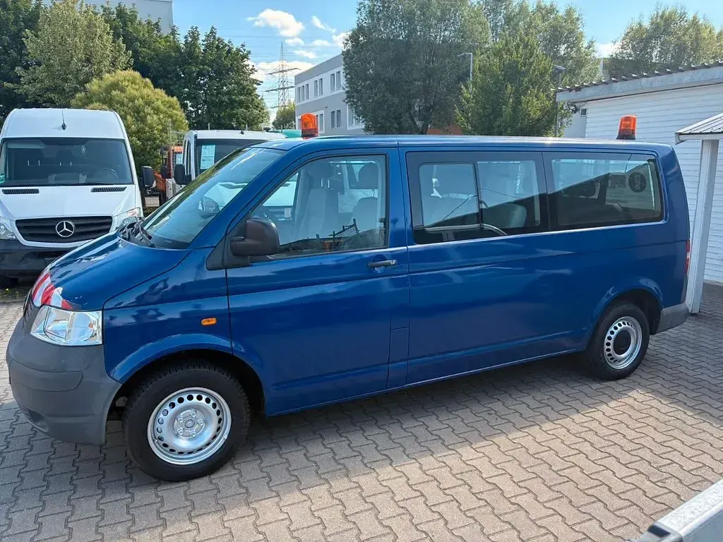 Gebraucht VW T5 131 PS (96 kW) 2007 Blau Van