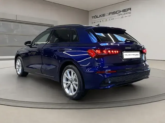 Gebraucht Audi A3 S-Line 150 PS (110 kW) 2025 Blau Limousine