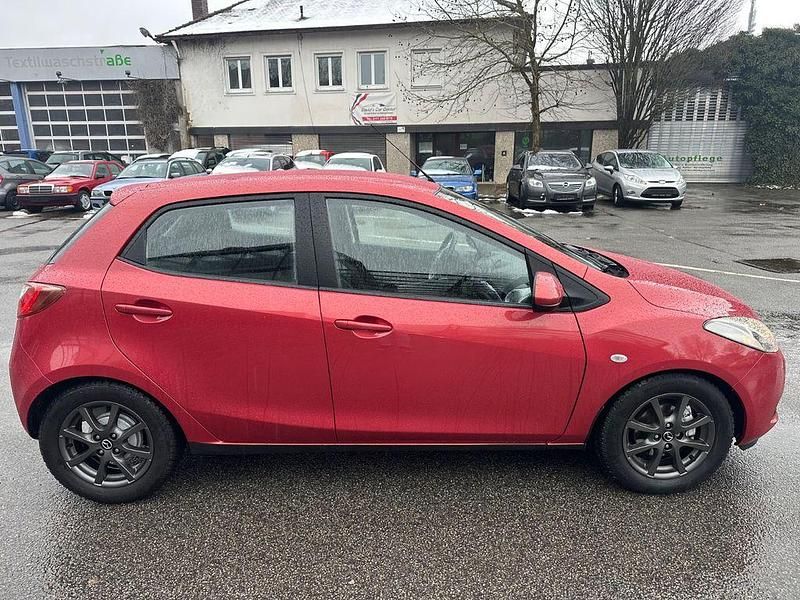 Gebraucht Mazda 2 86 PS (63 kW) 2008 Rot Kleinwagen