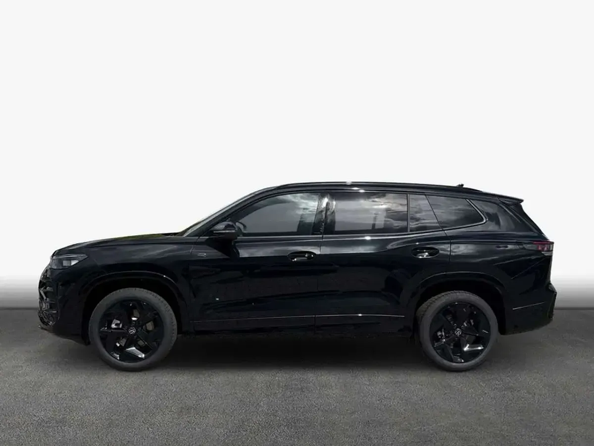 Neu VW Tayron R-line 150 PS (110 kW) 2026 Grenadillschwarz metallic SUV