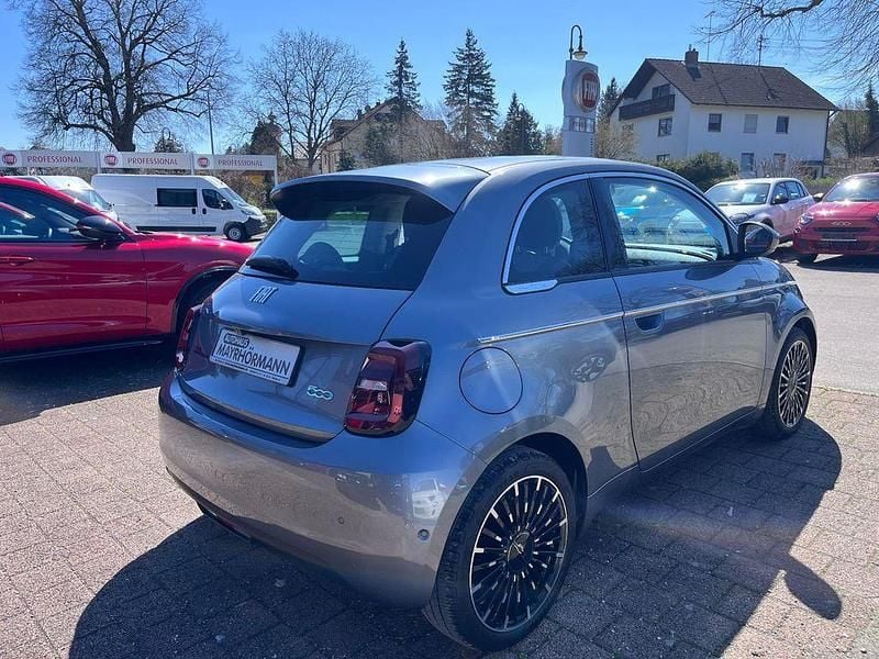 Gebraucht Fiat 500e La Prima 86 kW (118 PS) 2023 Grau