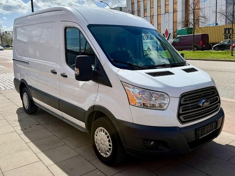 Gebraucht Ford Transit Trend 125 PS (91 kW) 2016 Frostweiß Van / Kleinbus