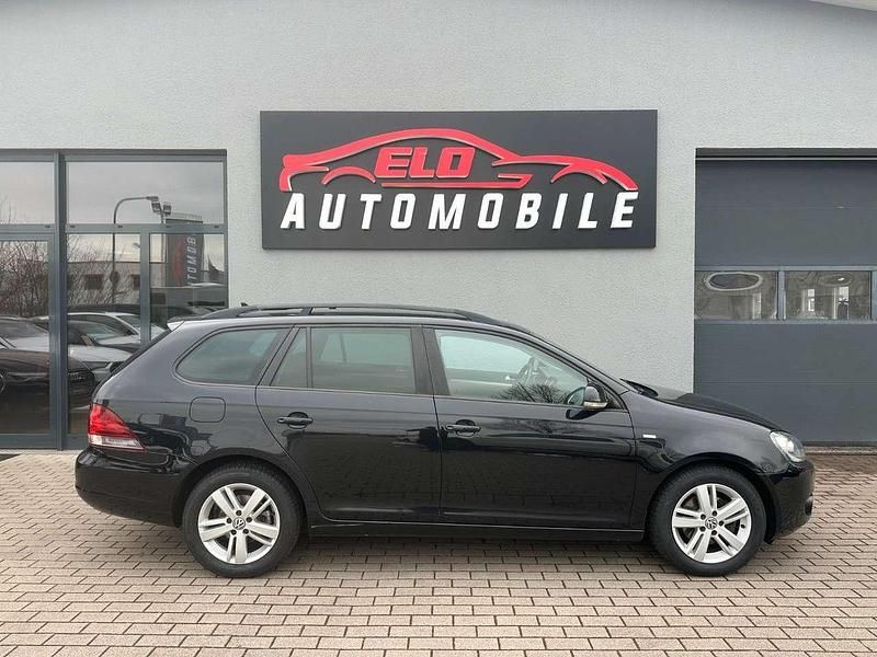 Gebraucht VW Golf VII Match 105 PS (77 kW) 2012 Schwarz Kombi