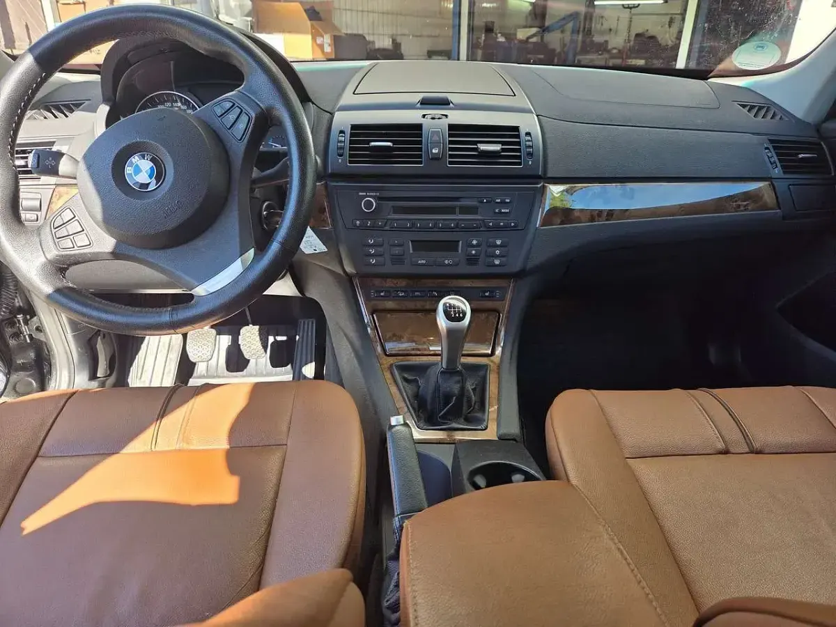 Gebraucht BMW X3 150 PS (110 kW) 2009 Black sapphire metallic SUV