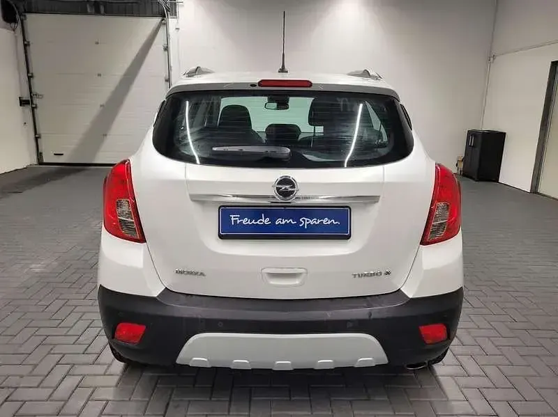 Gebraucht Opel Mokka 140 PS (102 kW) 2012 Weiß SUV