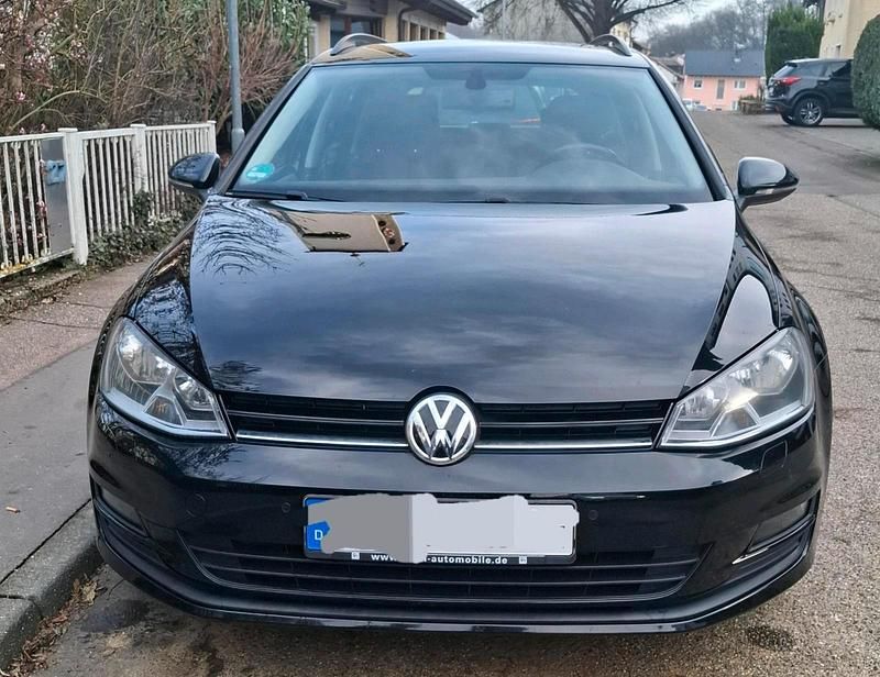 Schwarz Gebraucht 2015 VW Golf VII Edition Kombi | 10.000 € (Fairer Preis) - Bild 1/4