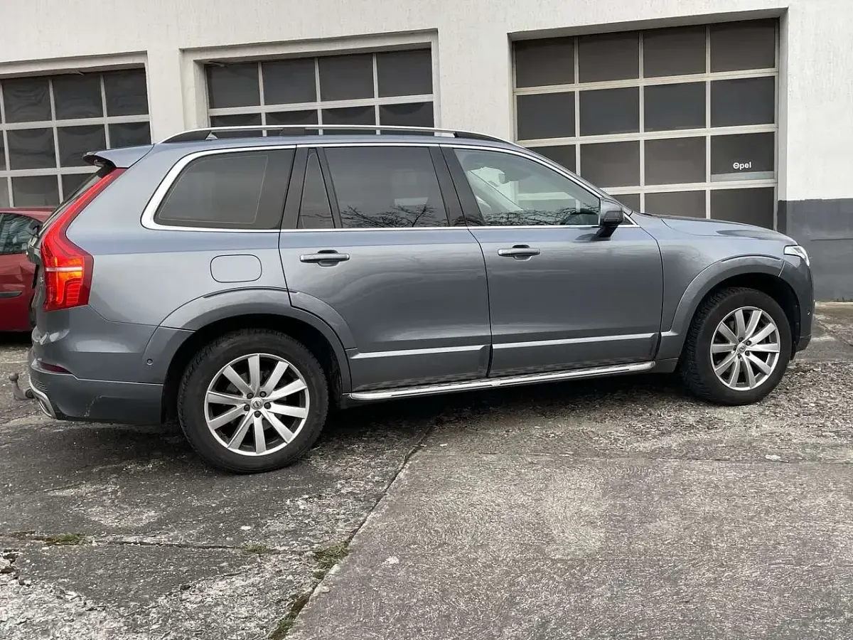 Gebraucht Volvo XC90 R-Design 224 PS (164 kW) 2016 Osmium grey SUV